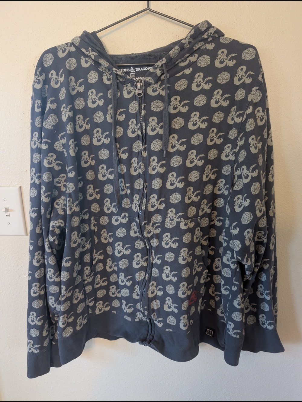 Loot Crate Dungeons & Dragons Gray Zip Up Sweatshirt with Light Gray Print 2XL